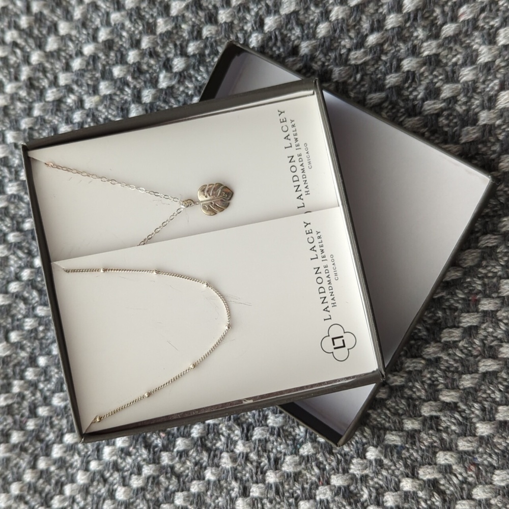 Silver Layering Necklaces (Monstera Leaf)